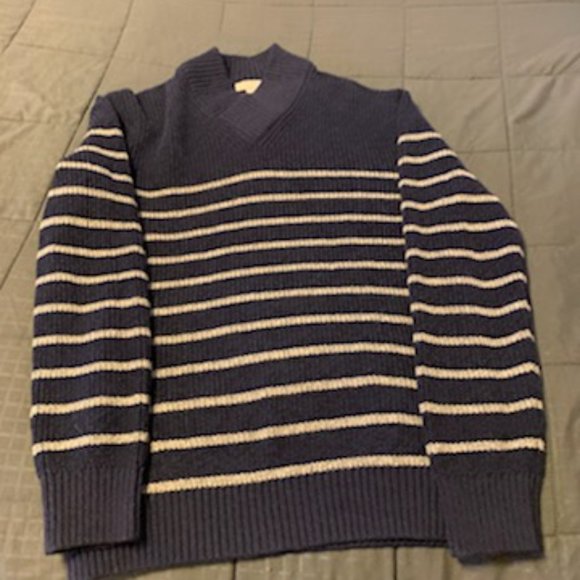 Gap Striped Sweater - Picture 4 of 5